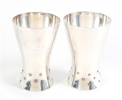 2 deutsche Silber Becher, - Silver objects