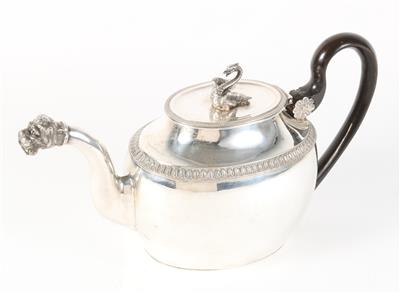 Portugiesische Silber Teekanne, - Silver objects