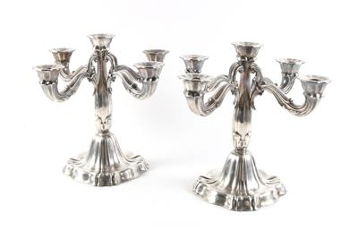 Paar Wiener 5 flammiger Silber Kerzenleuchter der Fa. Sturm, - Silberobjekte