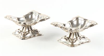 Paar Wiener Silber Gewürzschälchen von 1860, - Stříbrné předměty