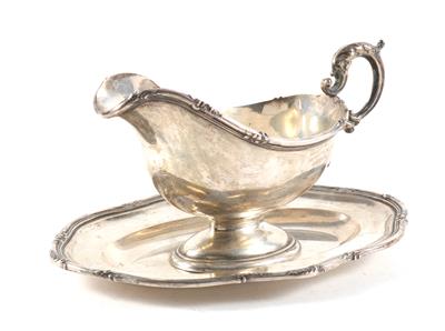 Wiener Silber Saucier mit Unterteller, - Silver objects