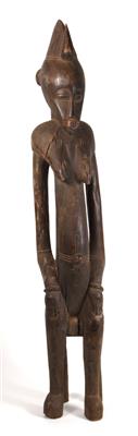 Senufo, Elfenbeinküste, Mali, Burkina Faso: Eine sitzende Frauenfigur im Stil der Senufo, - Antiquitäten