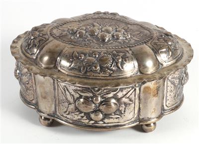 Deutsche Silber Deckeldose mit Innenvergoldung, - Antiques