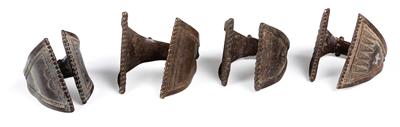 Konvolut (4 Stücke): Afrika, Burkina Faso, Stämme: Gurunsi, Fra Fra: 4 Armreifen. - Antiques