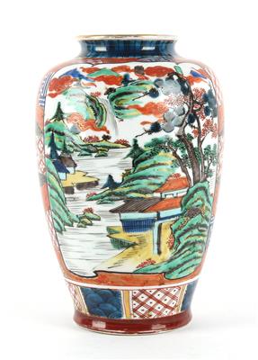Kutani Vase, - Antiques