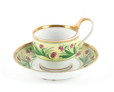 Tasse mit Campagnerhenkel und Untertasse, - Antiquariato