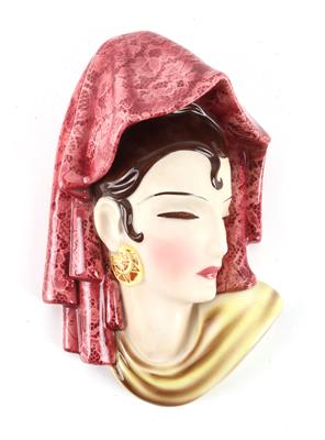Wandmaske Fraunkopf mit Mantilla, - Antiquariato