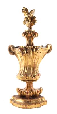 Geschnitzte Altarvase, - Antiques