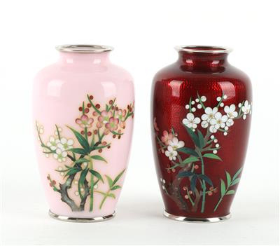 2 Cloisonné Vasen, - Antiques