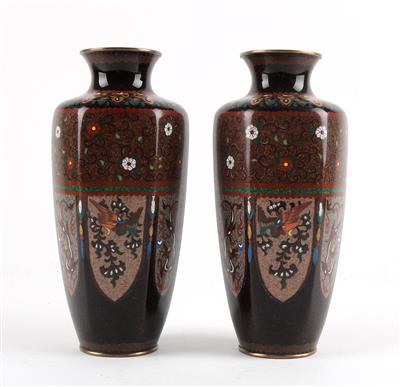1 Paar Cloisonné Vasen, - Antiques