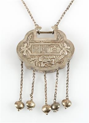 Chinesisches Silber Glücksamulett, - Antiquitäten