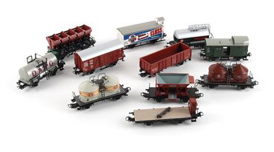 Märklin H0, Konvolut Waggons im OK, - Toys