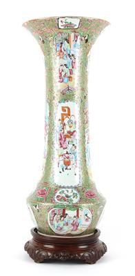 Famille rose Vase, - Asiatica