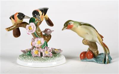 2 Vögel auf blühendem Ast, 1 Vogel, - Antiques