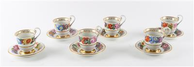 Kaffeetasssen mit Untertassen im Empirestil, - Antiques
