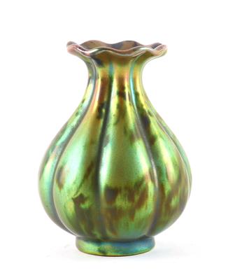 Kleine Vase, - Saisoneröffnung - Antiquitäten