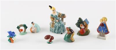 8 kleine Figuren: - Antiquitäten