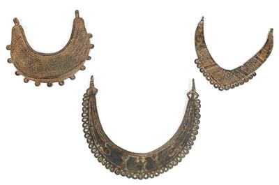 Konvolut (3 Stücke), Mali, Dogon: Drei Halsreifen aus Gelbguss (Messing). - Antiques