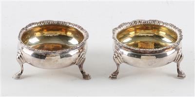 Paar Londoner Silber Gewürzschälchen, - Ausgewählte Silberobjekte