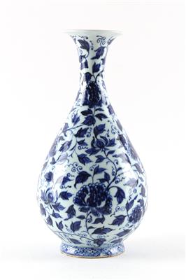 Blau-weiße Vase, - Antiques