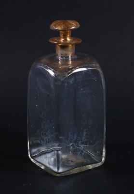 Bürgerliche viereckige Glasflasche, - Antiques