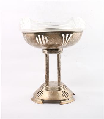 Wiener Silber Tafelaufsatz mit Glasschale, - Antiques