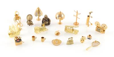 Großes Konvolut Metall-Miniaturen für die Puppenstube, - Giocattoli