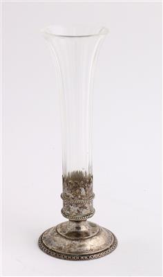 Wiener Vase mit Silbermontierung, - Antiquitäten
