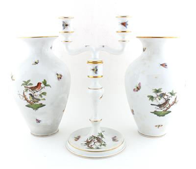Paar Vasen und 1 Kandelaber mit 2 Tüllen, - Starožitnosti