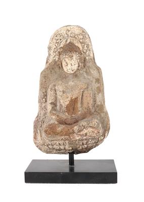 Steinstele des sitzenden Buddha, - Asiatica