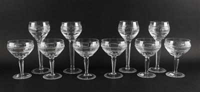 6 Champagnergläser Höhe 14 cm, 4 Weingläser Höhe 20 cm, - Antiquitäten