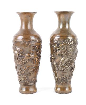 1 Paar Bronzevasen, - Antiquitäten