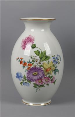 Vase, - Antiques