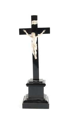 Standkreuz mit Elfenbein Christus, - Starožitnosti