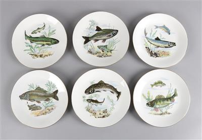 6 kleine Fischteller Dm. 18,5 cm, 1 Fischplatte, - Antiquitäten