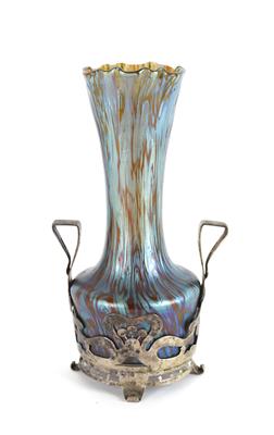 Vase in Silberfassung, - Antiques