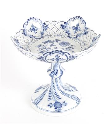 Meissen Zwiebelmuster Tafelaufsatz, - Summer auction Antiques