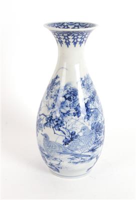 Blau-weiße Vase, - Summer auction Antiques