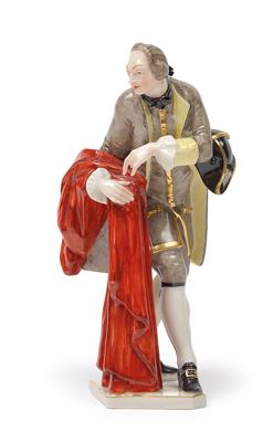 Kavalier trägt roten Mantel über dem rechten Arm und Dreispitz unter dem Linken, - Summer auction Antiques