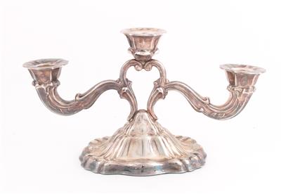 Wiener dreiflammiger Silber Kerzenleuchter, - Antiquitäten