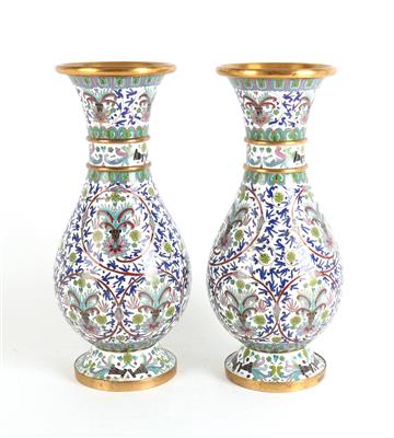 Paar Cloisonné Vasen, - Antiques