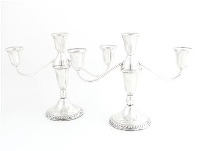 Paar dreiflammige Silber Kerzenleuchter, - Antiques