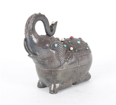 Betheldose in Form eines Elefanten, - Asiatische und islamische Kunst