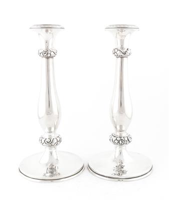 Paar Wiener Silber Kerzenleuchter von 1840, - Antiques