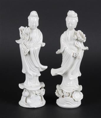 Paar Blanc de Chine Guanyins, - Antiques