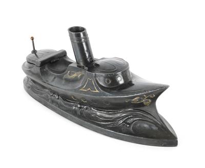 Tintenzeug in Form eines Dampfschiffes, - Antiquitäten
