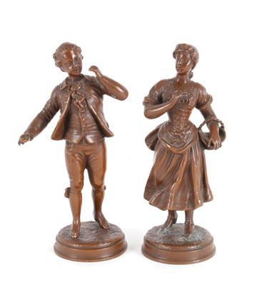 Zwei Bronzefiguren, junges Paar, - Starožitnosti