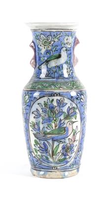 Vase, - Asiatika und islamische Kunst