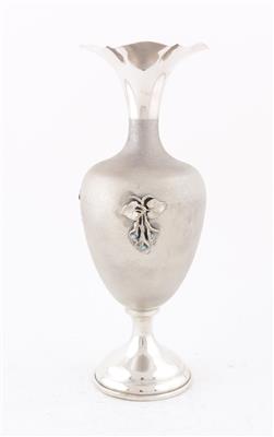 Italienische Silber Vase, - Stříbro