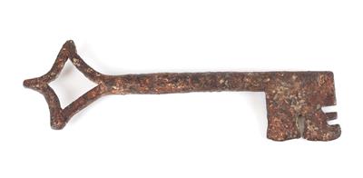 Großer gotischer Eisenschlüssel, - Antiques